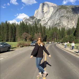 Meet your Posher, Marissa